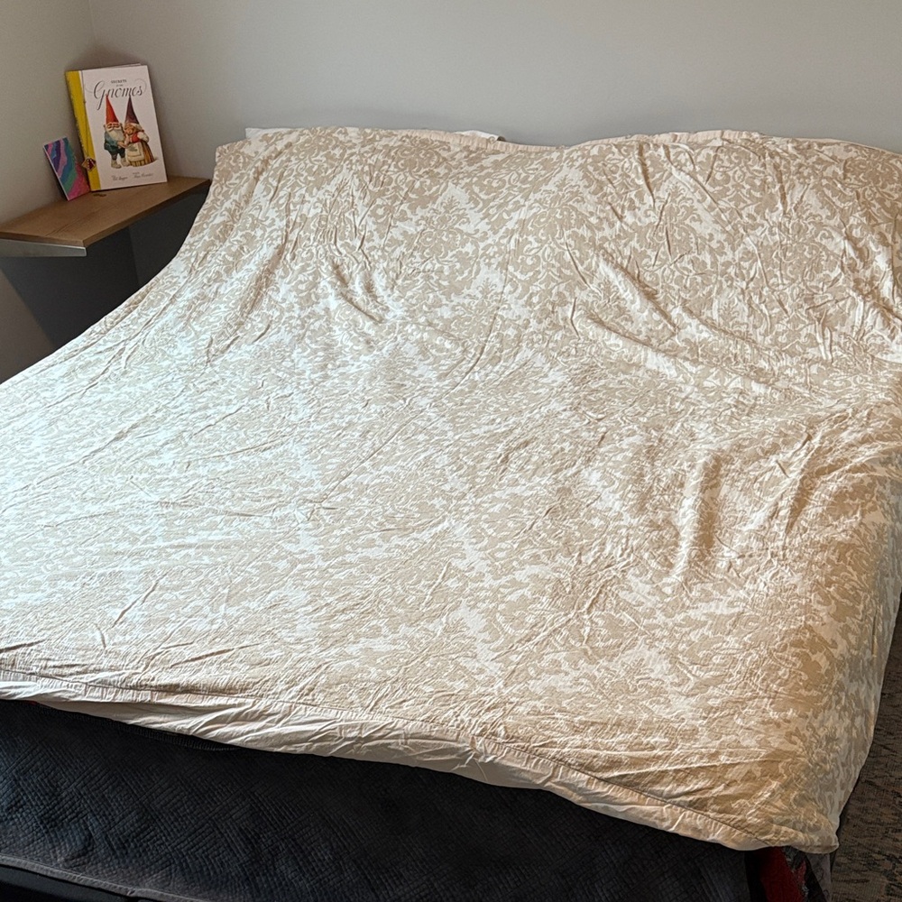 Pottery Barn Cream Duvet Cover